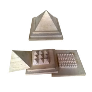Shriparni Pyramid Set